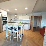بيت للعطل Torre Belvedere نويفالوس
