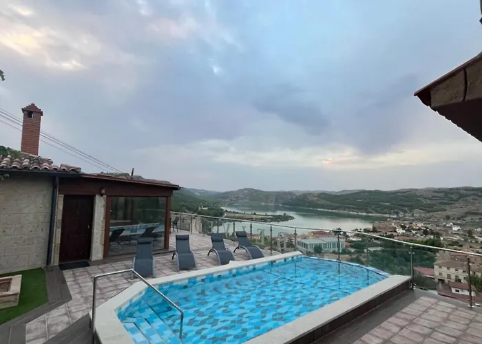 Torre Belvedere * Nuévalos