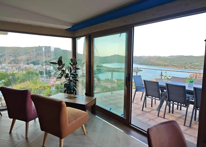 Torre Belvedere * Nuévalos